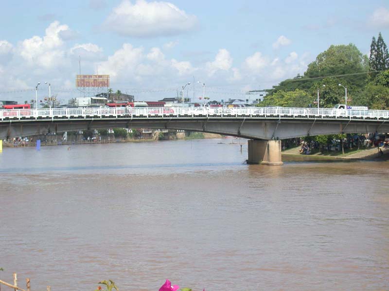 Chiang Mai: Mae Ping River Bridge